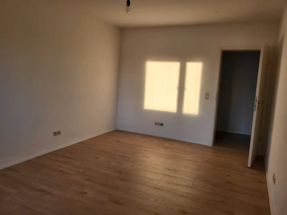 2 Zimmer Wohnung mit 66 m² in Regensburg – Bild 6