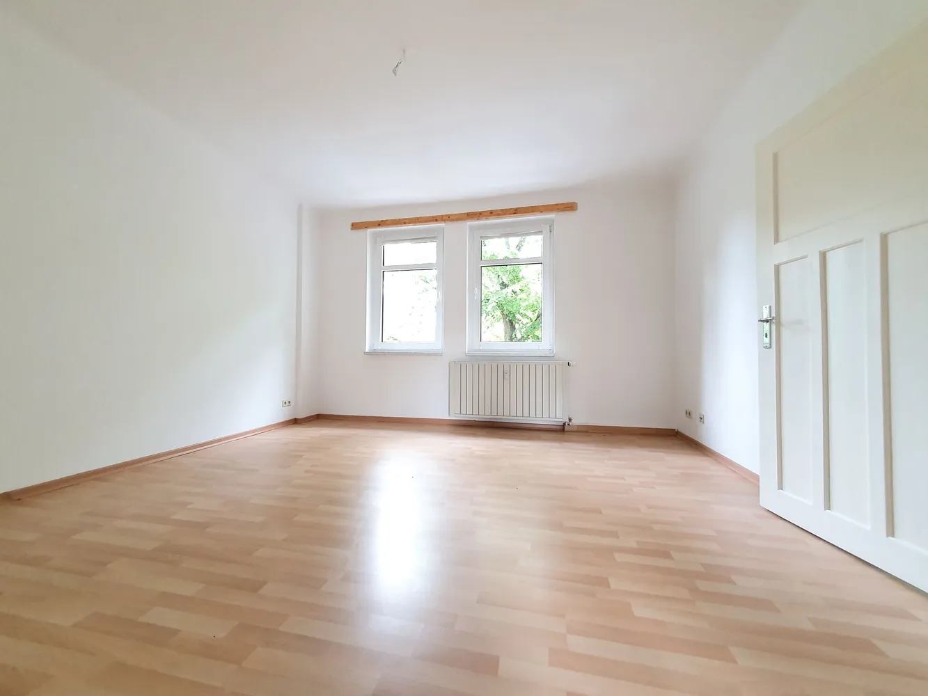 2 room apartment with 60 m² in Eisenach – Photo 1