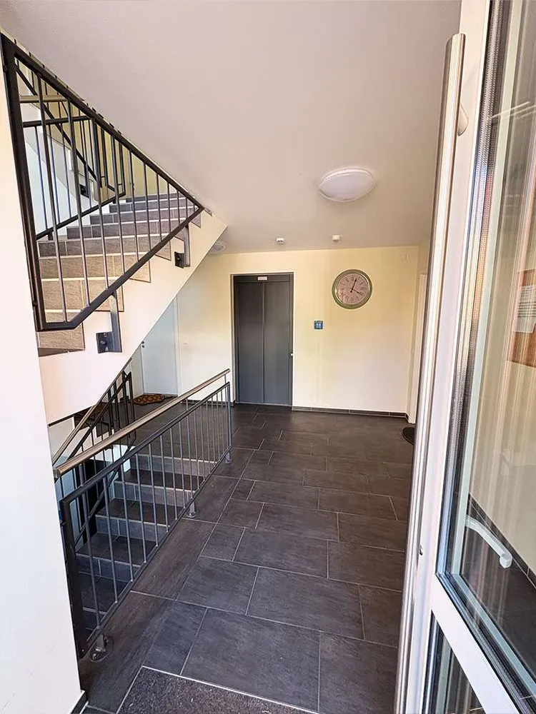 3 Zimmer Wohnung mit 107 m² in Bielefeld – Bild 2