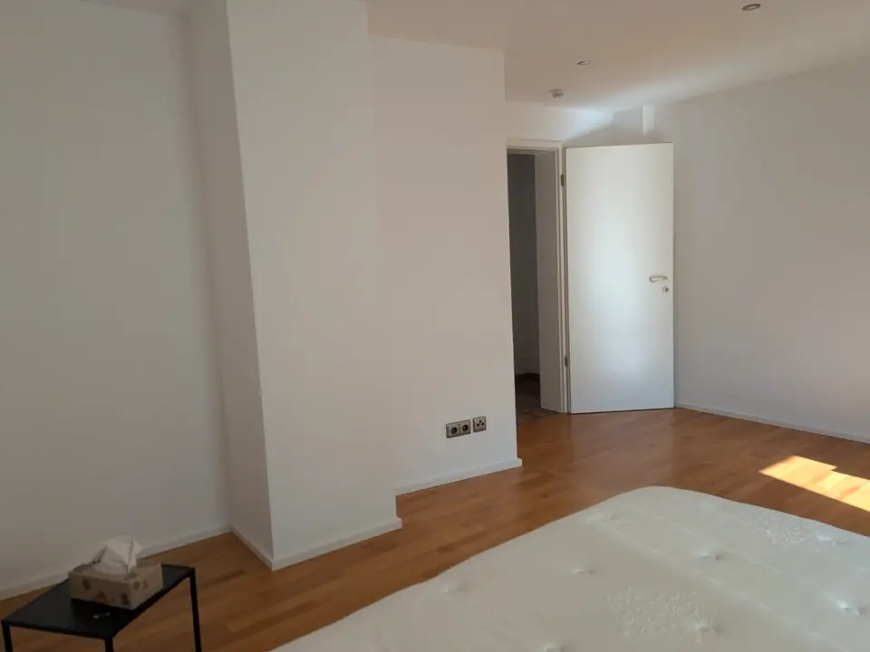 4 Zimmer Wohnung mit 140 m² in Braunschweig – Bild 4