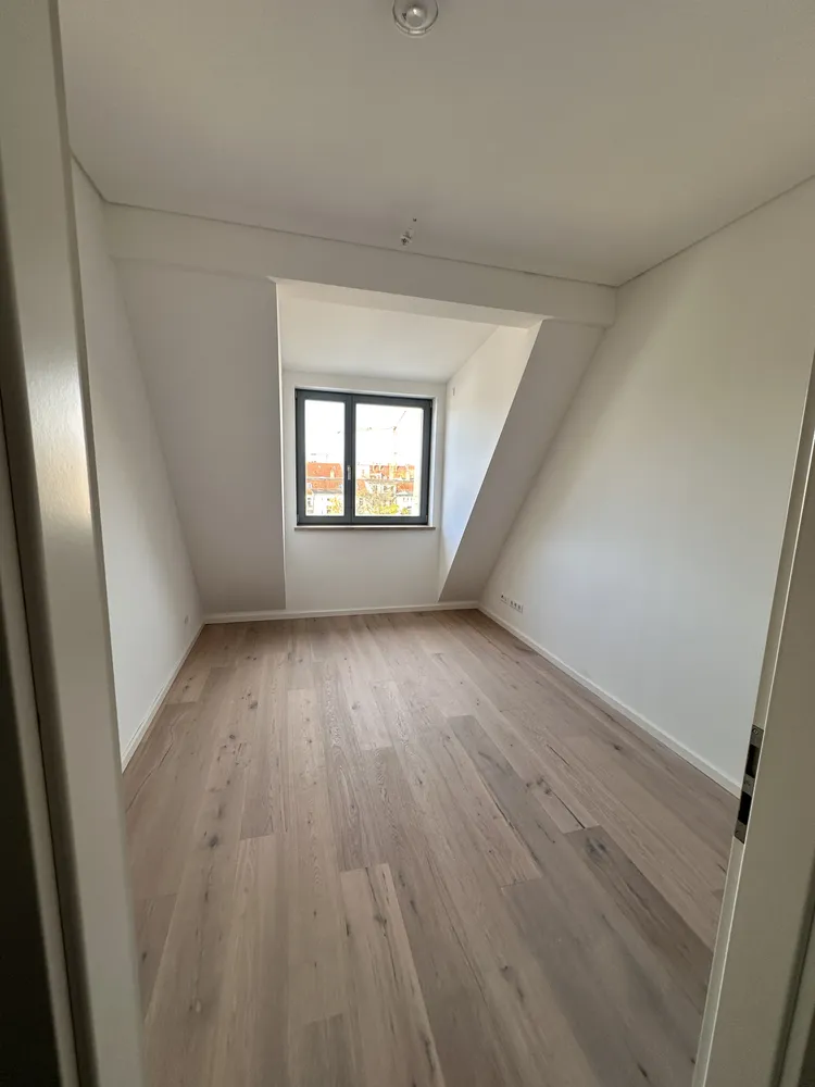 5 Zimmer Wohnung mit 101 m² in Leipzig – Bild 2