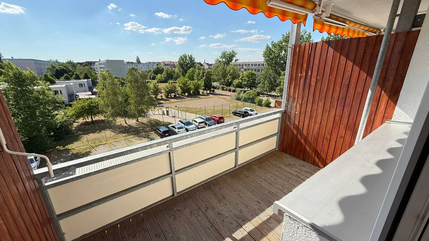 4 Zimmer Wohnung mit 120 m² in Leipzig – Bild 1