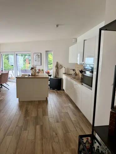 3 Zimmer Wohnung mit 92 m² in Hamburg – Bild 2