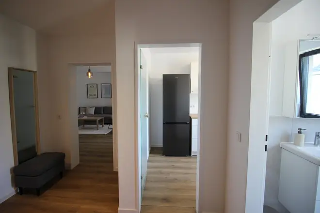2 Zimmer Wohnung mit 62 m² in Köln – Bild 12