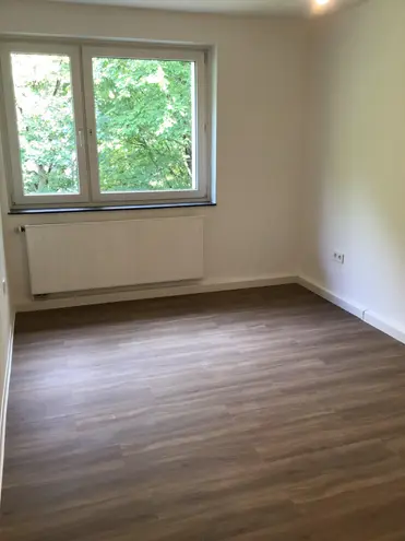 4 Zimmer Wohnung mit 67 m² in Wiesbaden – Bild 4