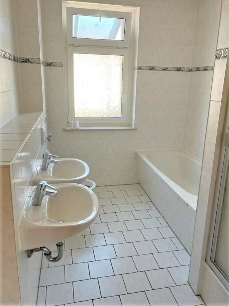 2 Zimmer Wohnung mit 59 m² in Weißenfels – Bild 6