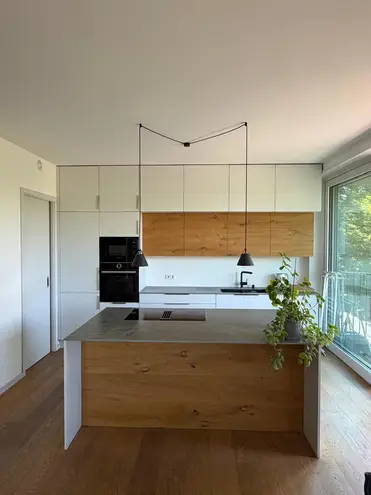 2 Zimmer Wohnung mit 84 m² in Berlin – Bild 1