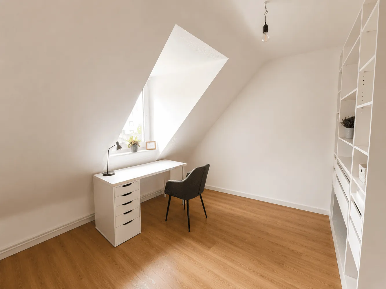 4 Zimmer Wohnung mit 95 m² in Hannover – Bild 6