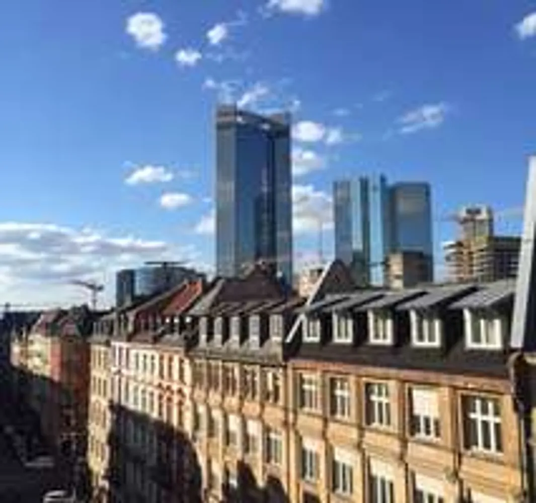 3 room apartment with 142 m² in Frankfurt am Main – Photo 1