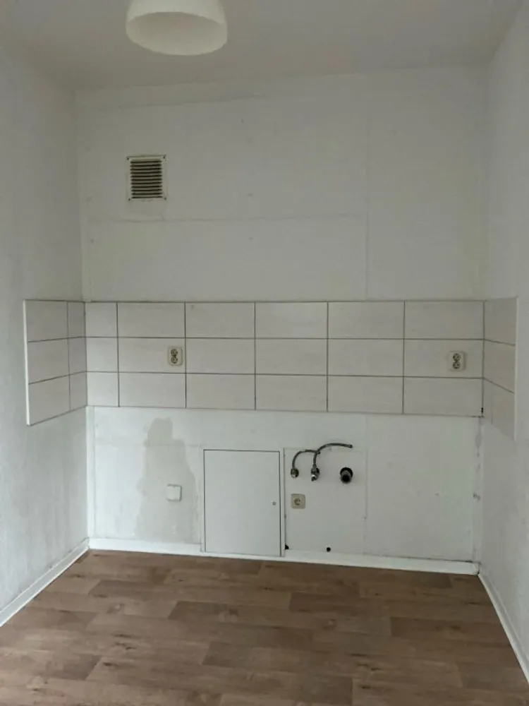 4 Zimmer Wohnung mit 72 m² in Schwerin – Bild 3