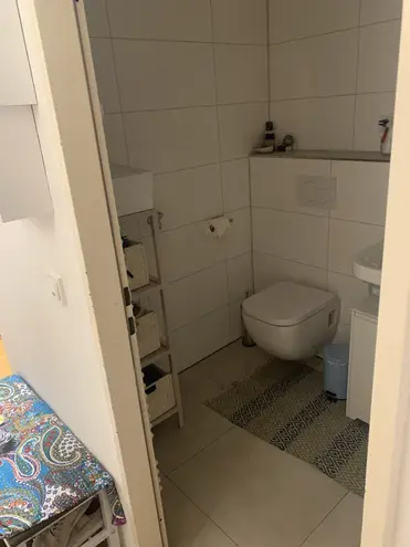 1 Zimmer Wohnung mit 45 m² in Köln – Bild 9