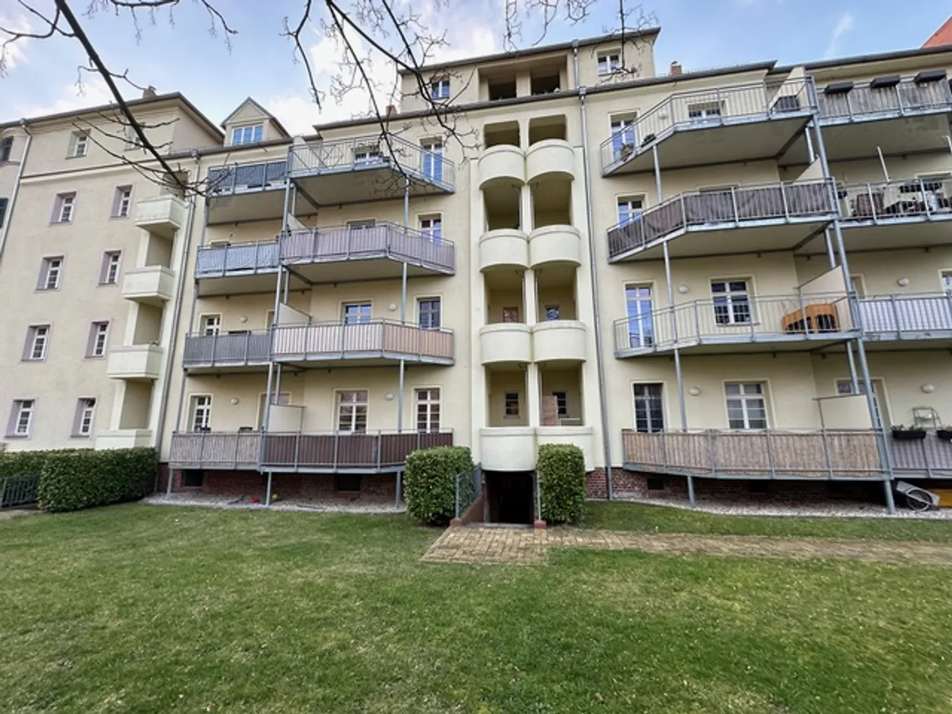 2 Zimmer Wohnung mit 65 m² in Leipzig – Bild 2
