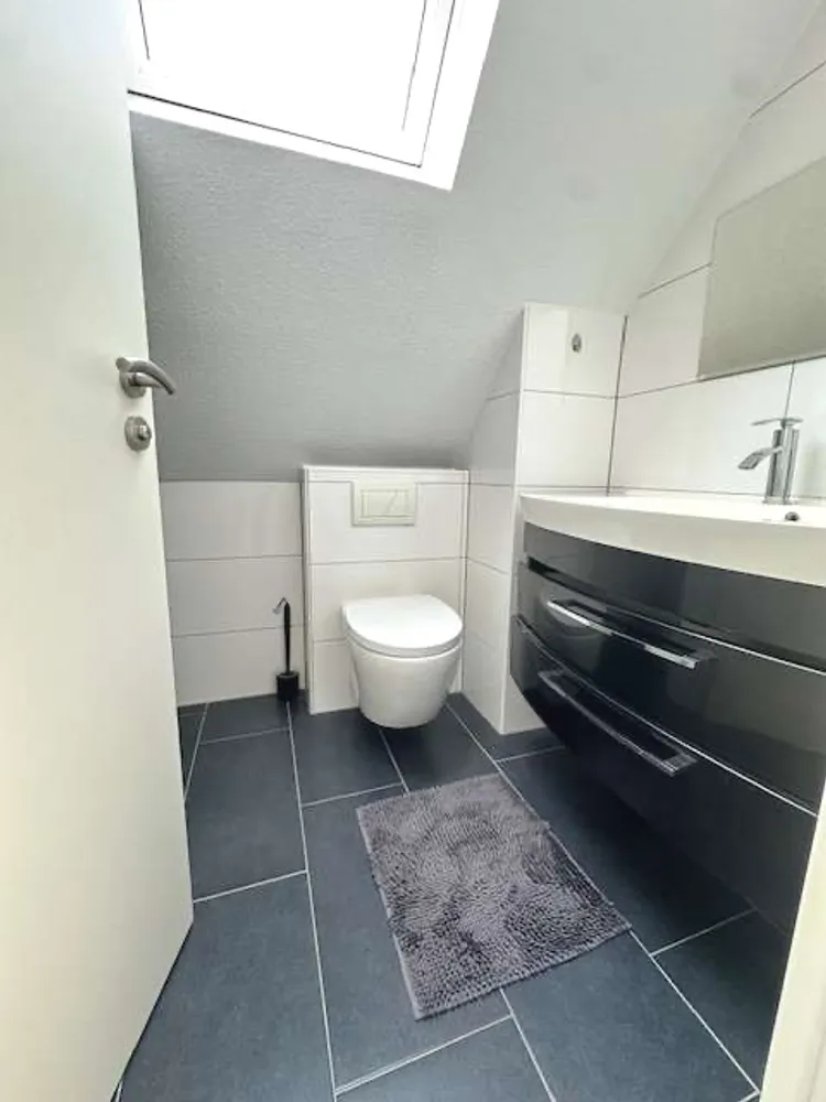 5 Zimmer Haus mit 145 m² in Karlsruhe – Bild 3