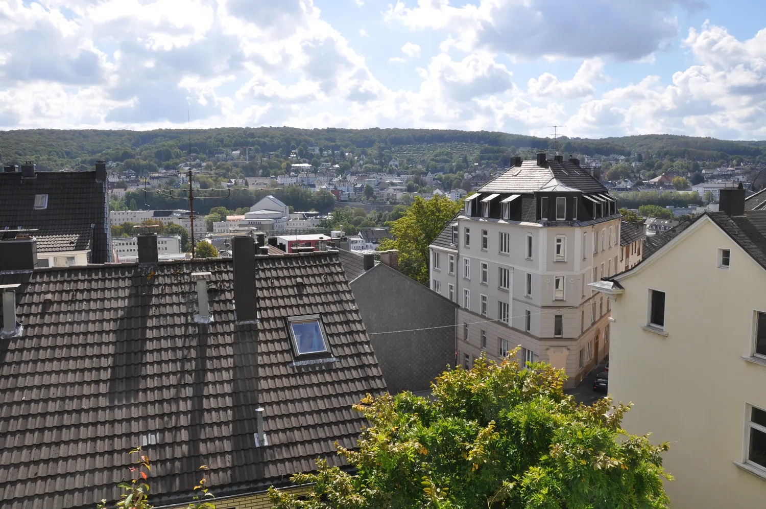2 Zimmer Wohnung mit 60 m² in Wuppertal – Bild 2