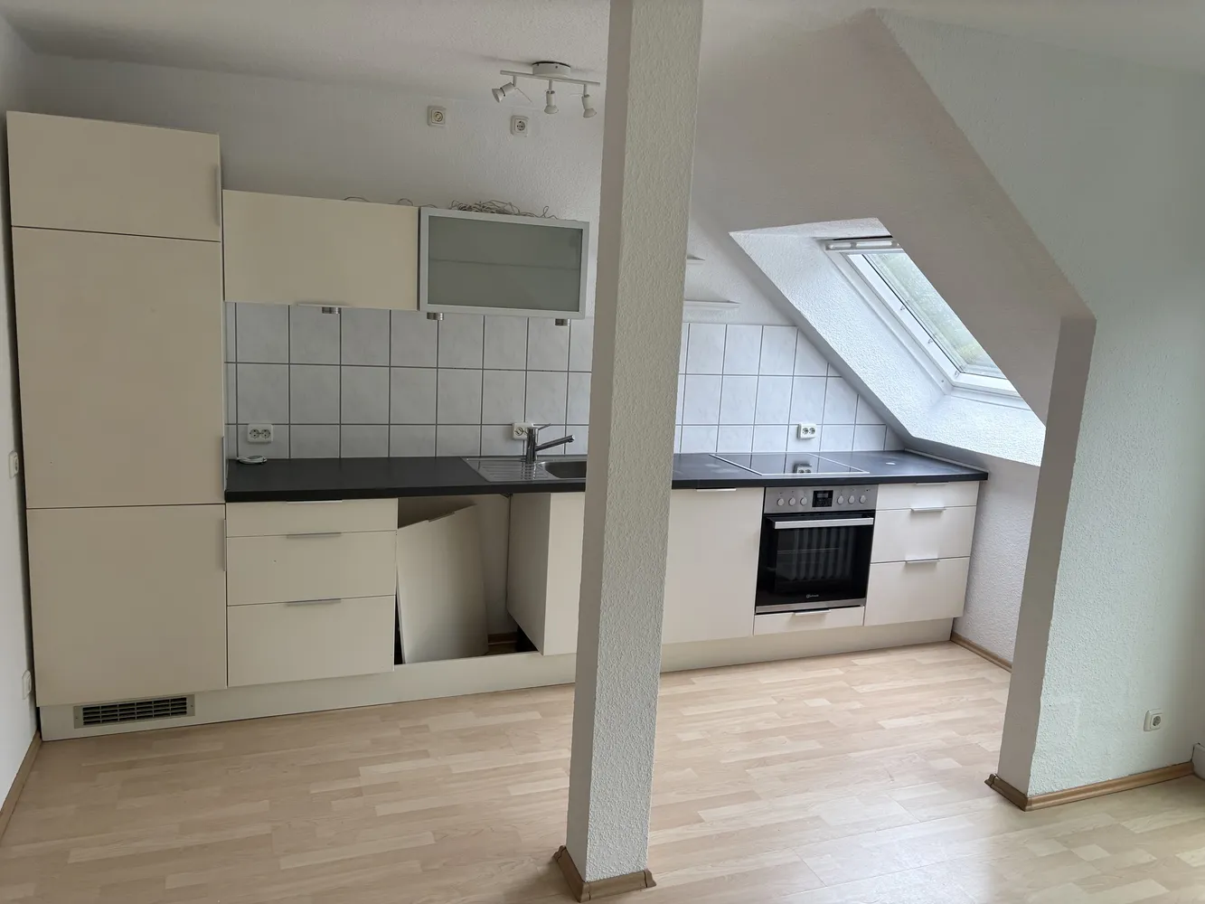 2 Zimmer Wohnung mit 55 m² in Duisburg – Bild 3