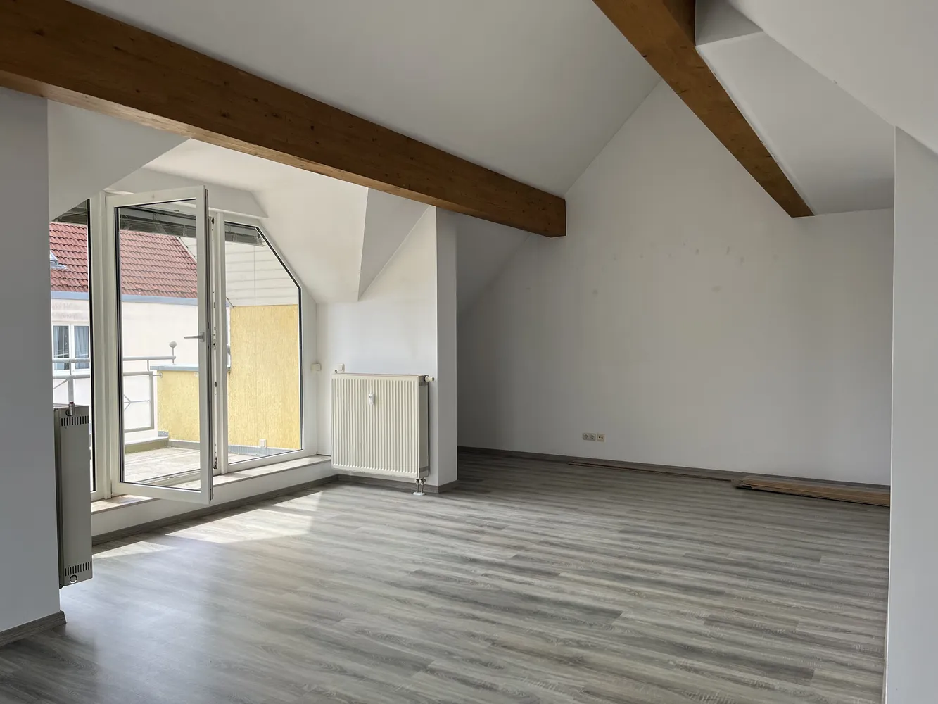 2 Zimmer Wohnung mit 84 m² in Plauen – Bild 5