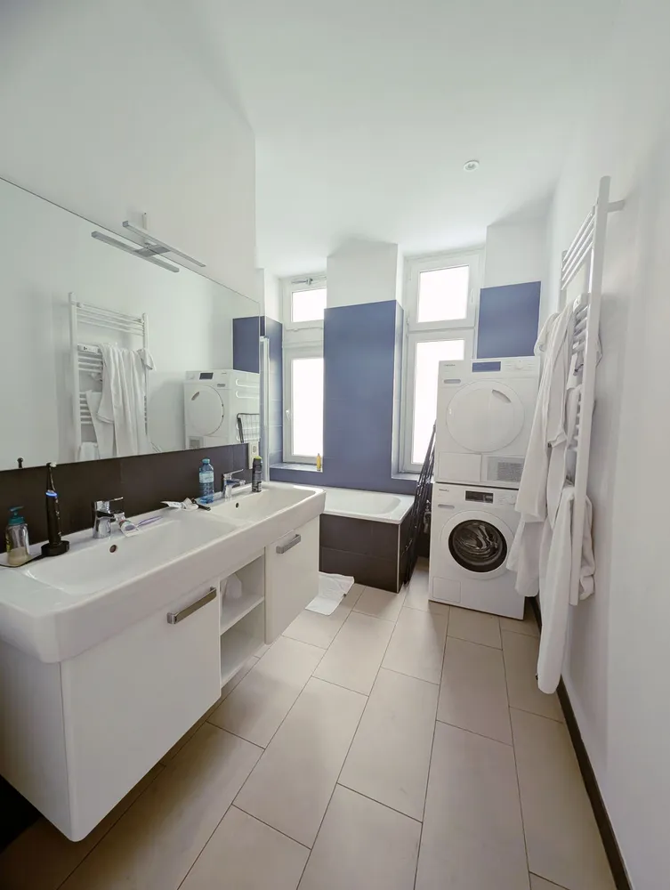 4 Zimmer Wohnung mit 129 m² in Hamburg – Bild 9