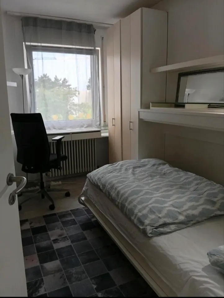 WG-Zimmer mit 9 m² in Frankfurt am Main – Bild 2