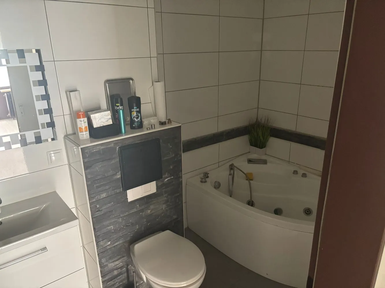 3 Zimmer Wohnung mit 70 m² in Köln – Bild 2