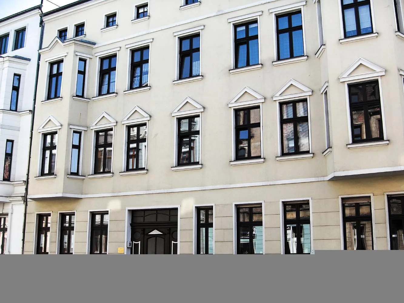 2 Zimmer Wohnung mit 49 m² in Magdeburg – Bild 1