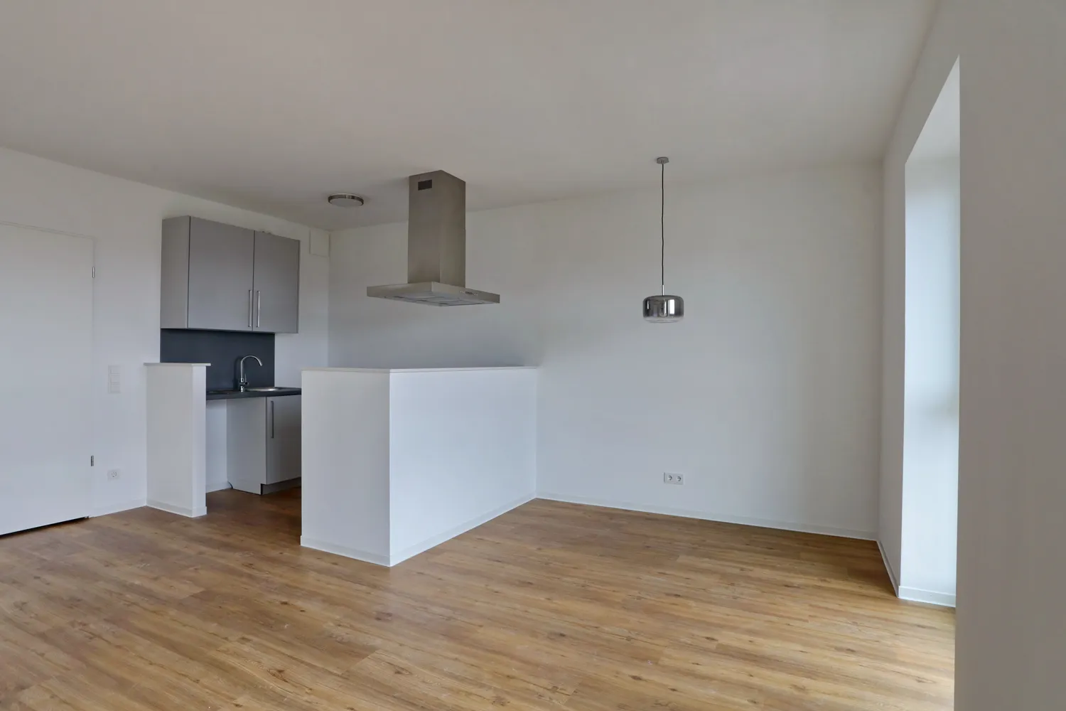 2 Zimmer Wohnung mit 64 m² in Hamburg – Bild 1