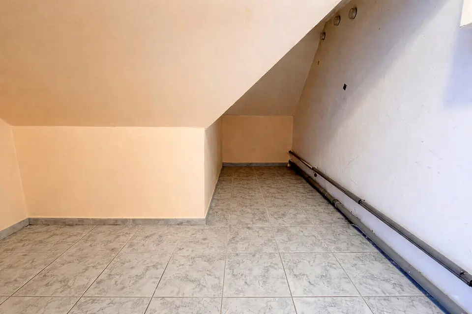 4 Zimmer Wohnung mit 105 m² in Bitterfeld-Wolfen – Bild 6