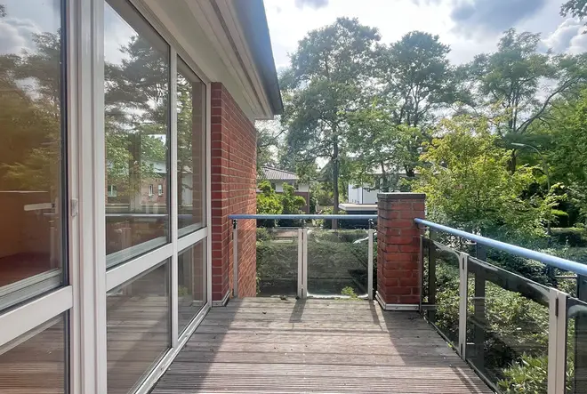 4 Zimmer Wohnung mit 102 m² in Hamburg – Bild 1