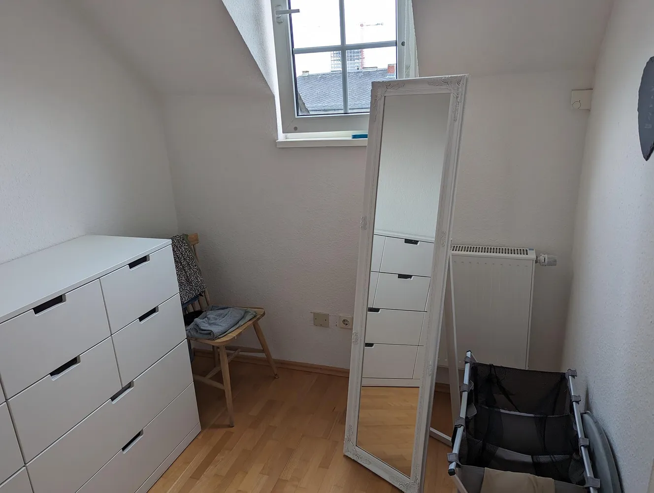 3 Zimmer Wohnung mit 90 m² in Wiesbaden – Bild 1