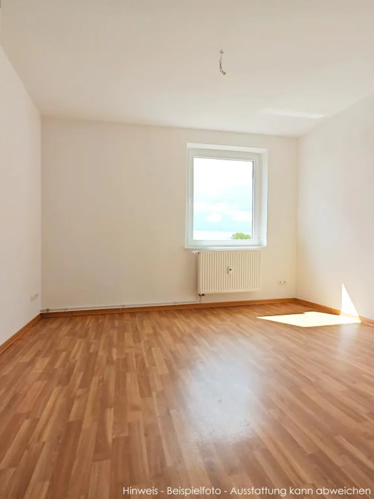 2 Zimmer Wohnung mit 58 m² in Hoyerswerda – Bild 2