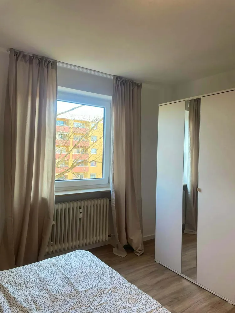 WG-Zimmer mit 10 m² in München – Bild 1