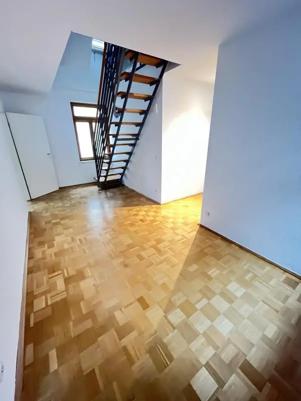 4 Zimmer Wohnung mit 99 m² in Mittweida – Bild 2