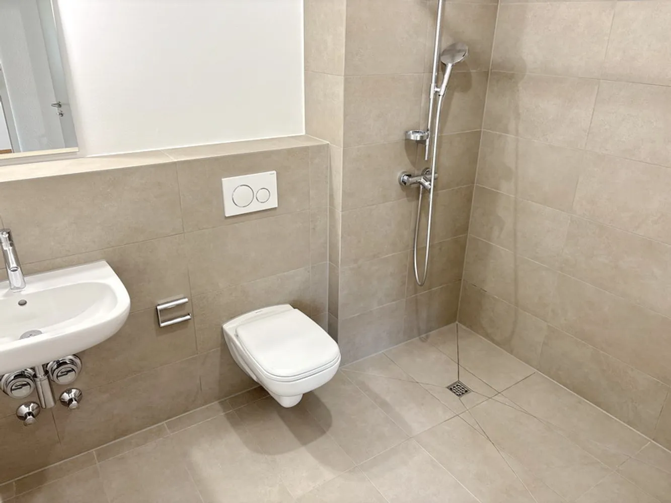 2 room apartment with 55 m² in Bonn – Photo 4