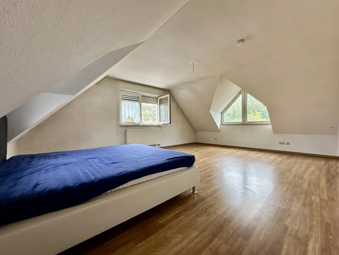 2 Zimmer Wohnung mit 90 m² in Heppenheim – Bild 1