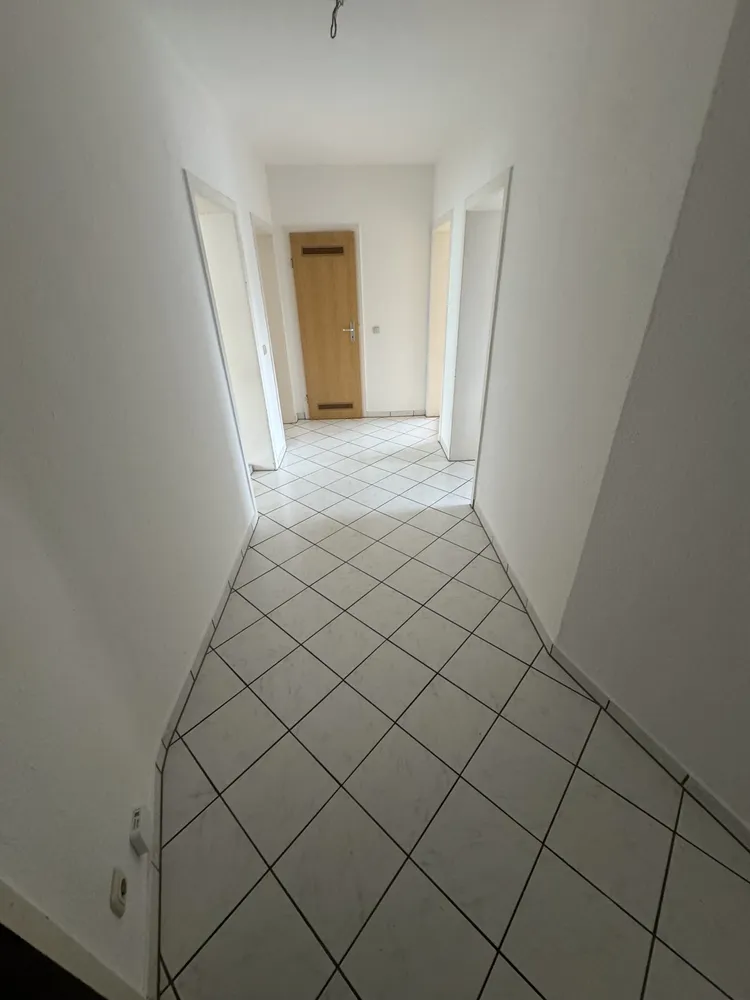4 Zimmer Wohnung mit 77 m² in Essen – Bild 4