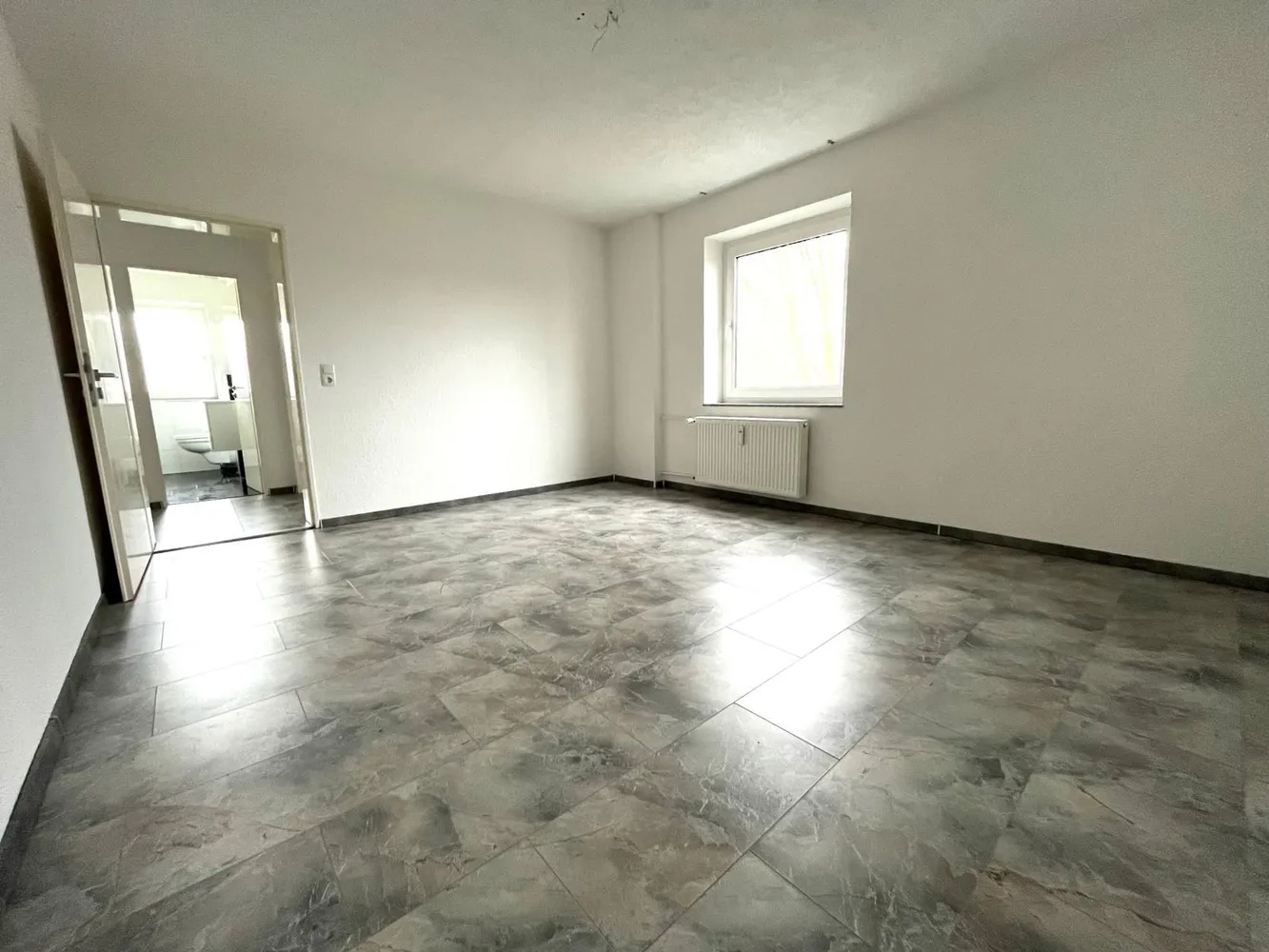3 Zimmer Wohnung mit 70 m² in Hof – Bild 4