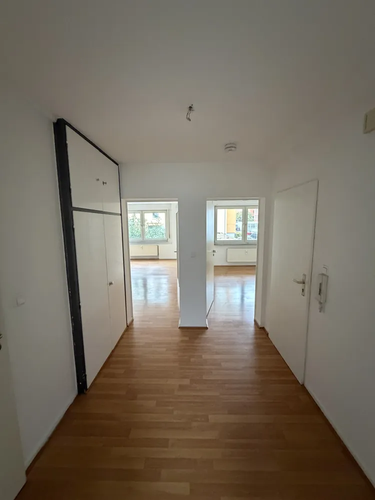 2 Zimmer Wohnung mit 57 m² in Wiesbaden – Bild 2