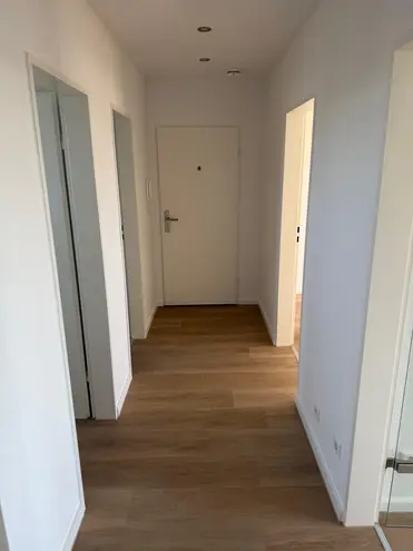 2 Zimmer Wohnung mit 60 m² in Düsseldorf – Bild 2