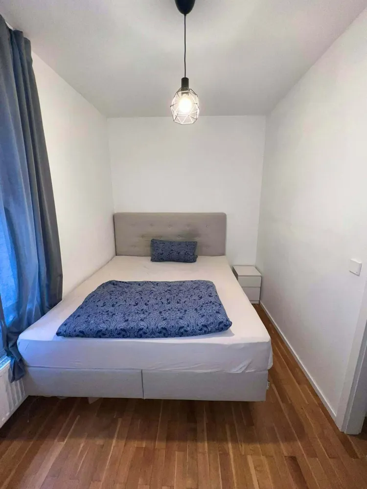 Shared room with 13 m² in Munich – Photo 4