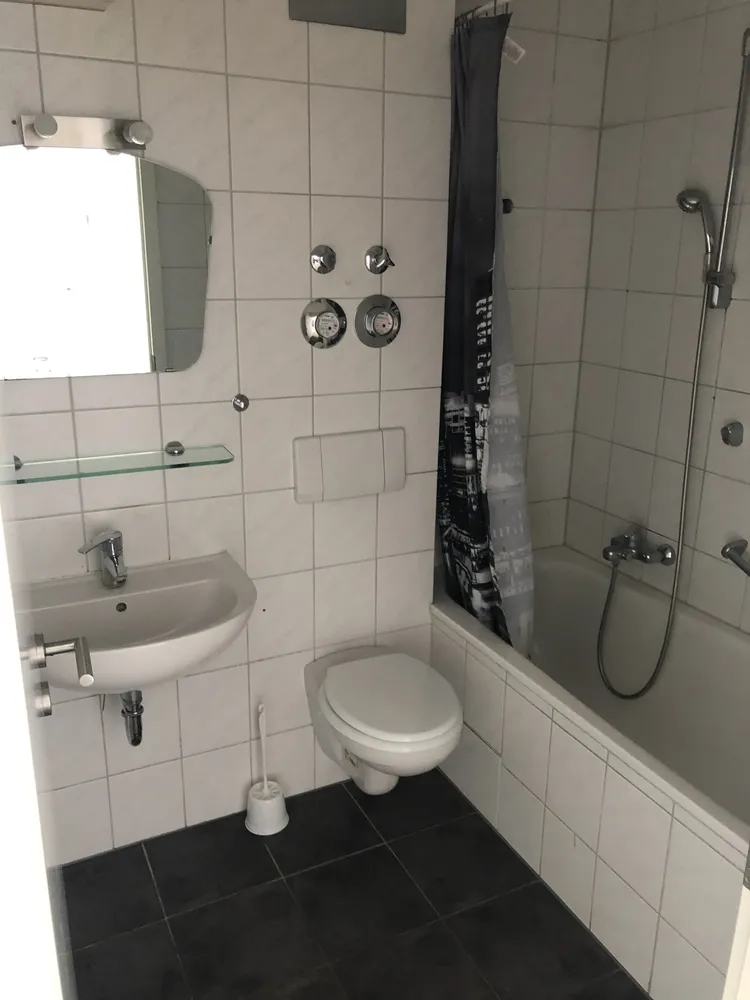 3 Zimmer Wohnung mit 100 m² in Ludwigshafen am Rhein – Bild 1