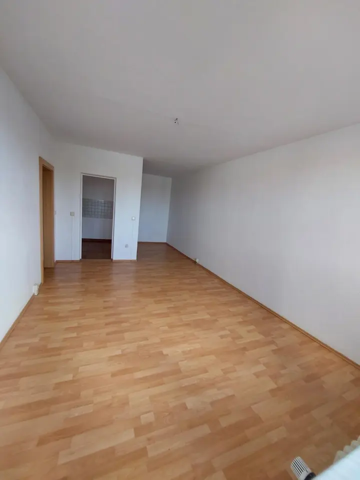 2 Zimmer Wohnung mit 52 m² in Dresden – Bild 2