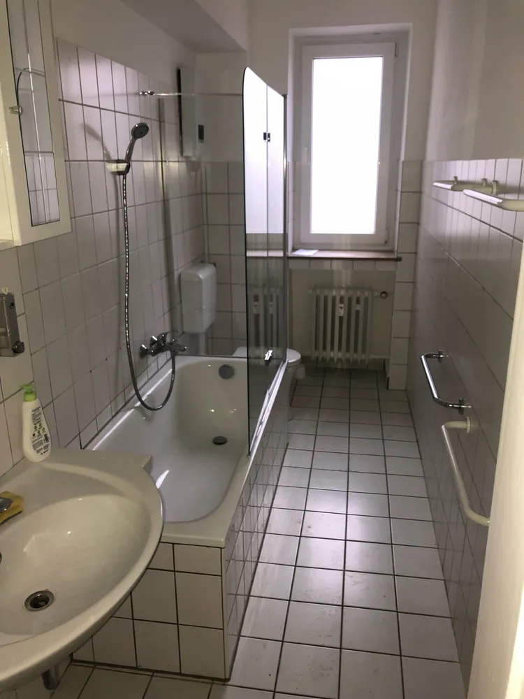 4 Zimmer Wohnung mit 99 m² in Düsseldorf – Bild 11