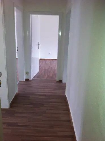 2 Zimmer Wohnung mit 80 m² in Duisburg – Bild 2