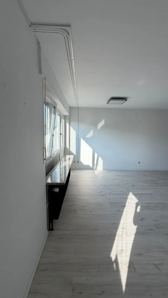 1 Zimmer Wohnung mit 40 m² in Köln – Bild 2