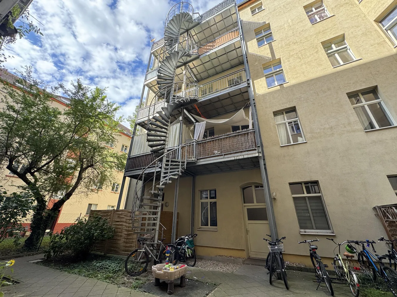 3 Zimmer Wohnung mit 63 m² in Magdeburg – Bild 3