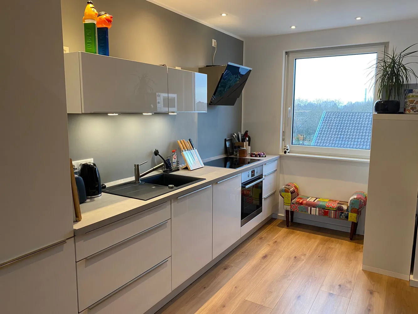 2 Zimmer Wohnung mit 77 m² in Bonn – Bild 3