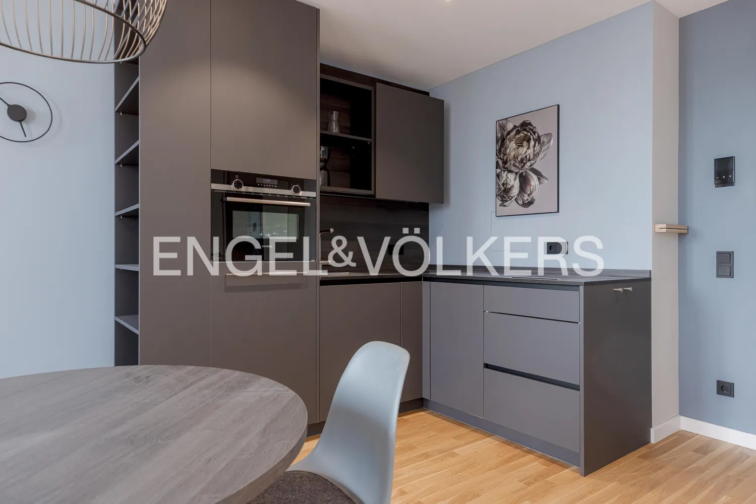2 Zimmer Wohnung mit 42 m² in Frankfurt am Main – Bild 4