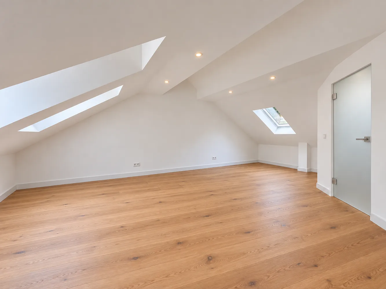 4 room apartment with 98 m² in Dresden – Photo 6