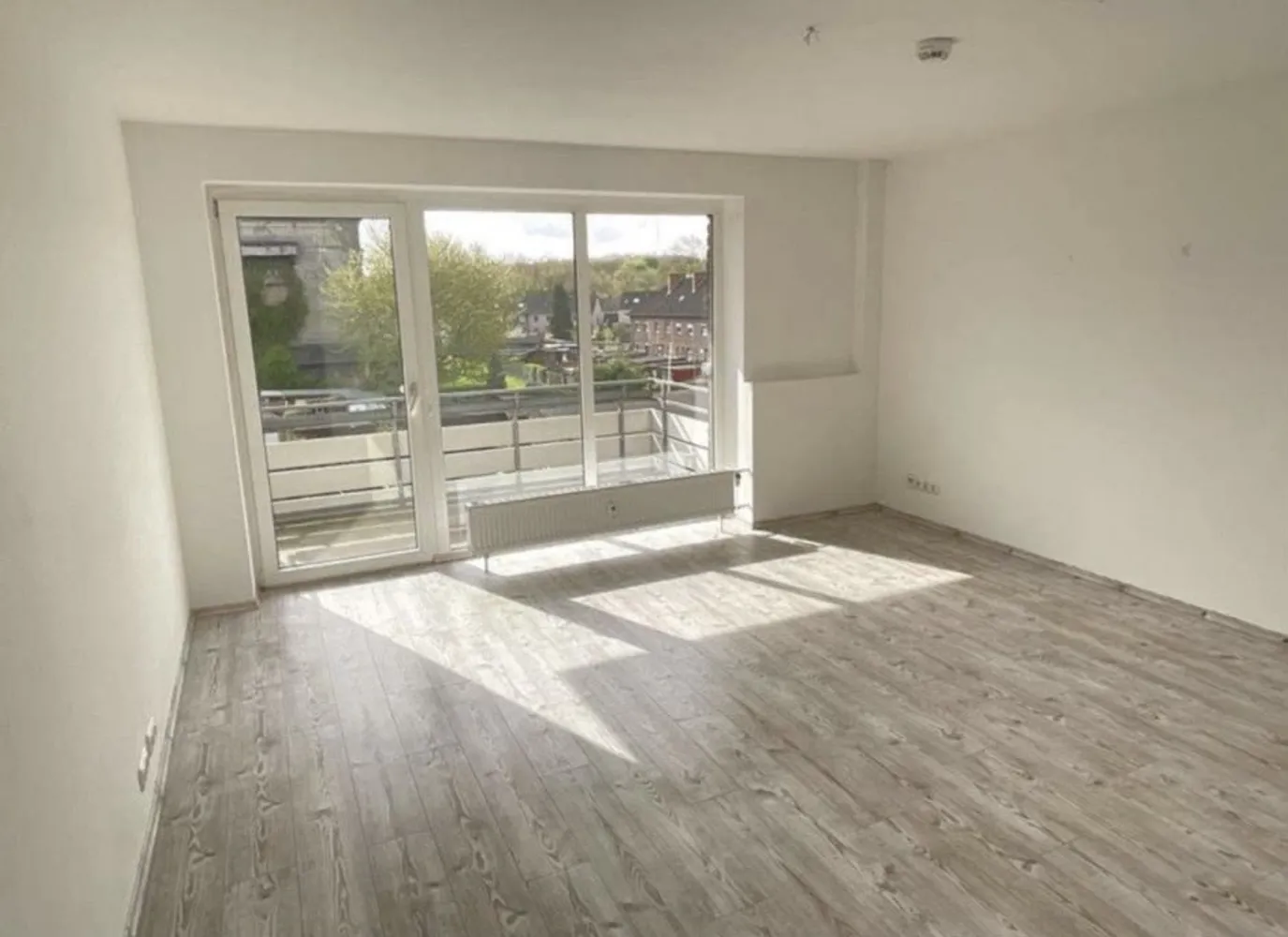4 Zimmer Wohnung mit 70 m² in Duisburg – Bild 1