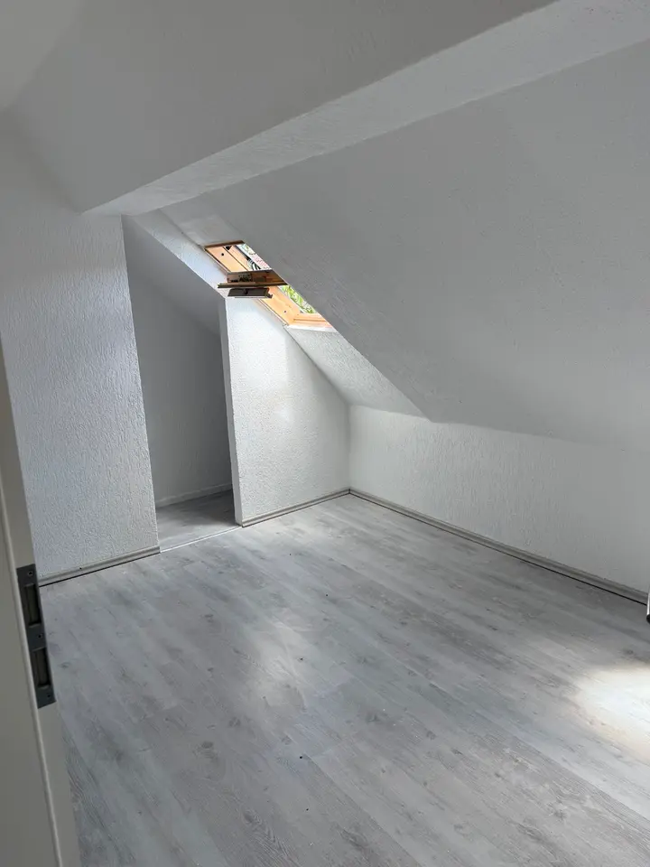 6 Zimmer Haus mit 155 m² in Detmold – Bild 9