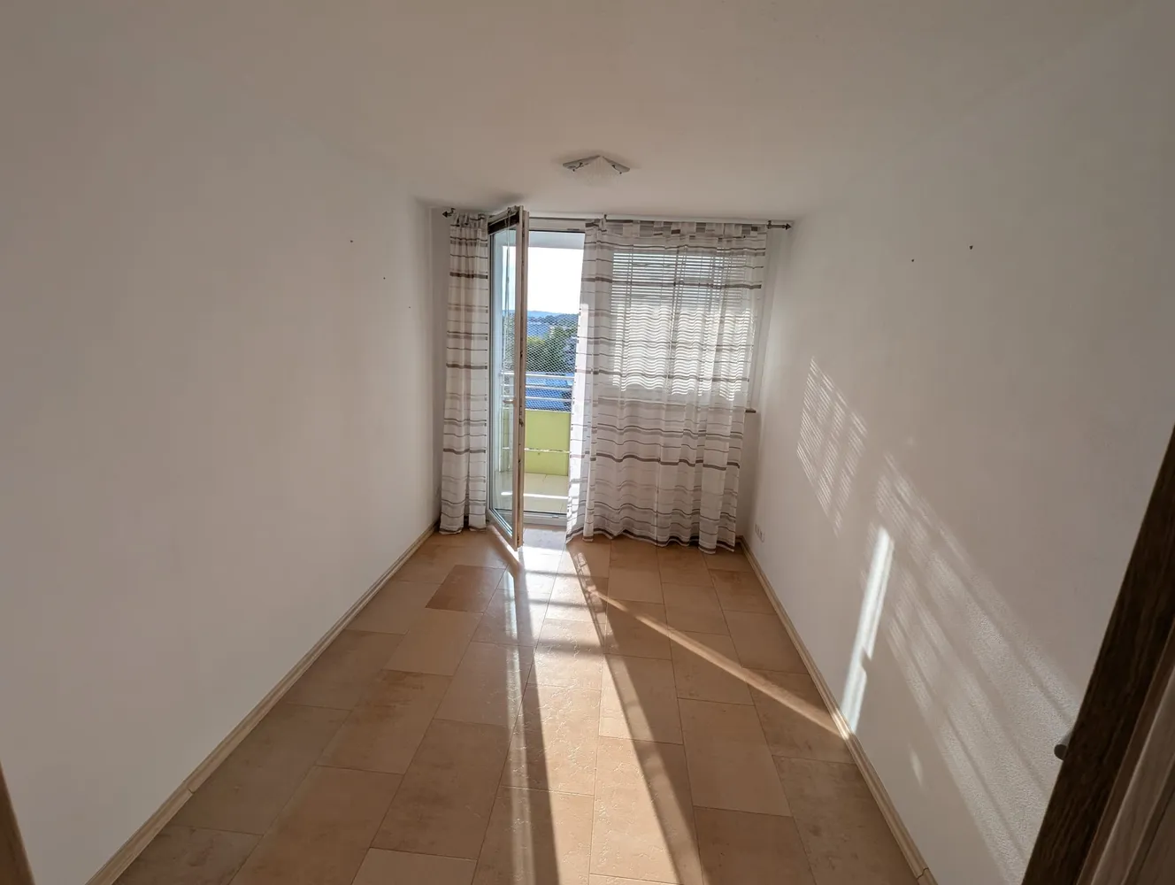 4 Zimmer Wohnung mit 94 m² in Rosenheim – Bild 4